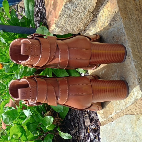 Lauren Ralph Lauren Madisyn Brown Leather Ankle Boots Women's Size 8 - Picture 3 of 9